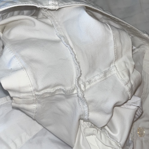 GAP city short white - size 4 - Picture 12 of 12